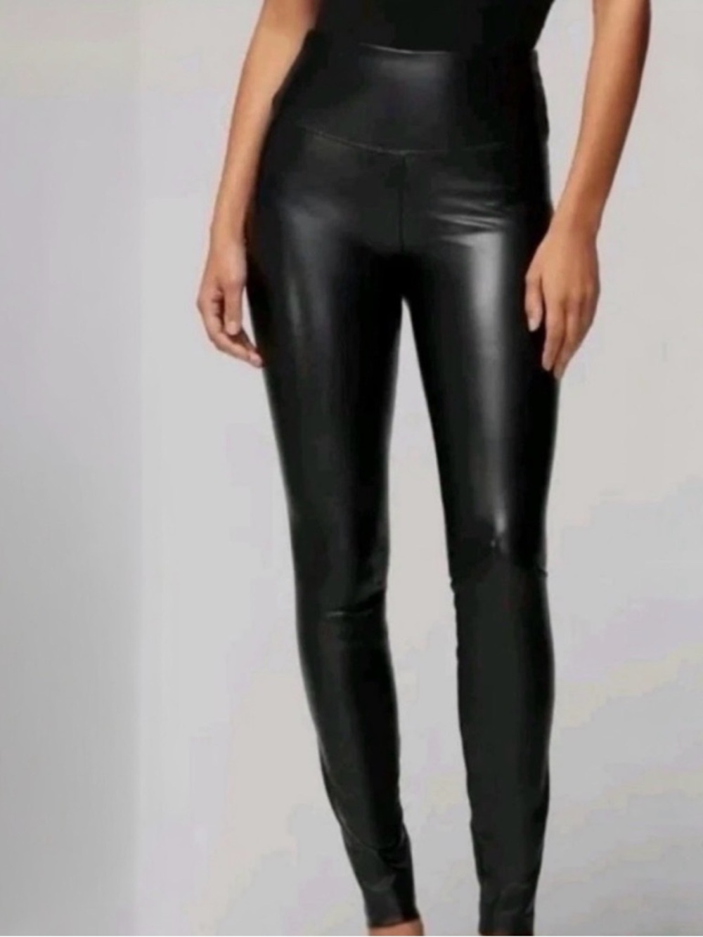 White House Black Market Black Runway Legging
